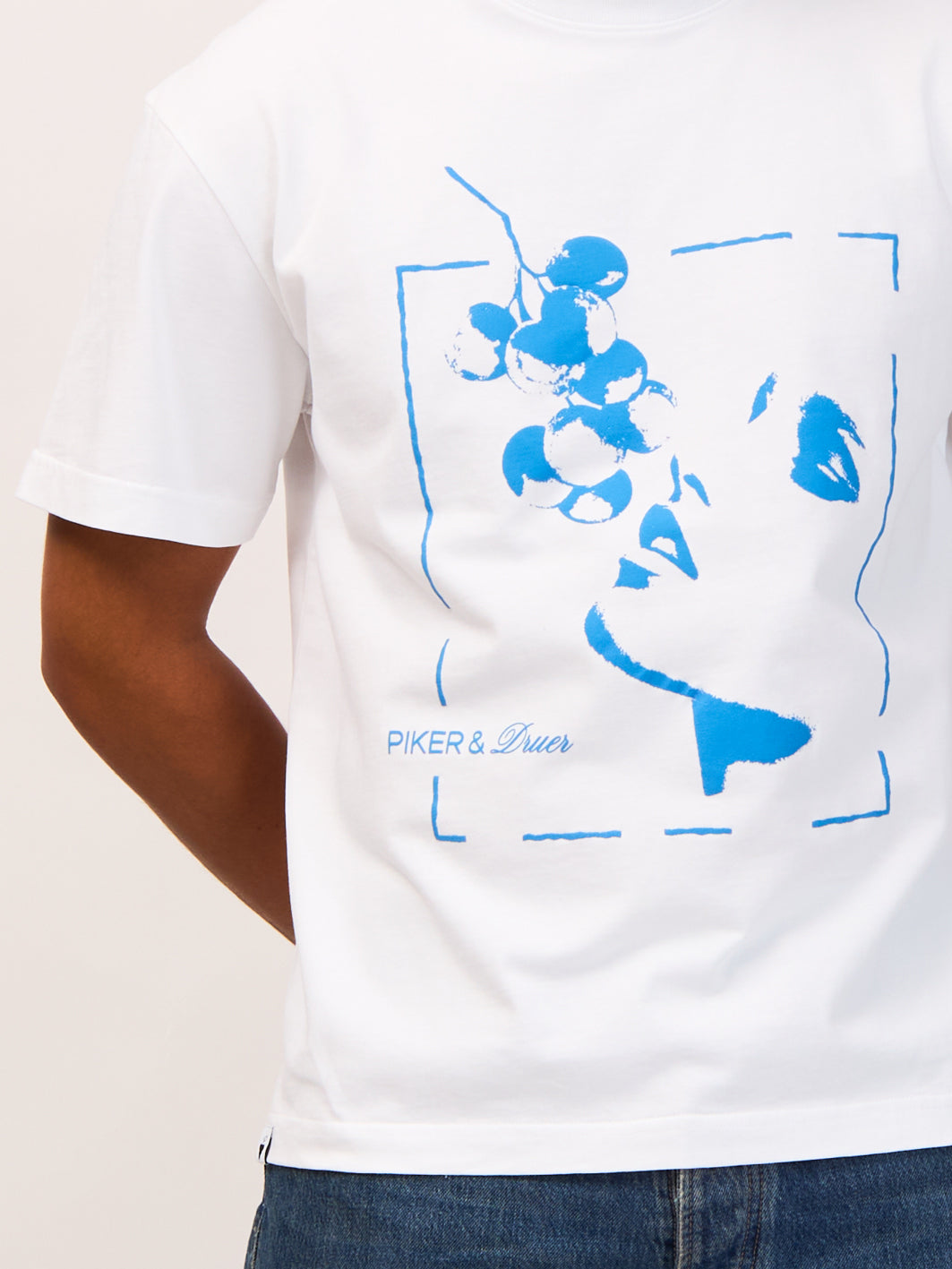 Piker&Druer T-shirt – white with blue print
