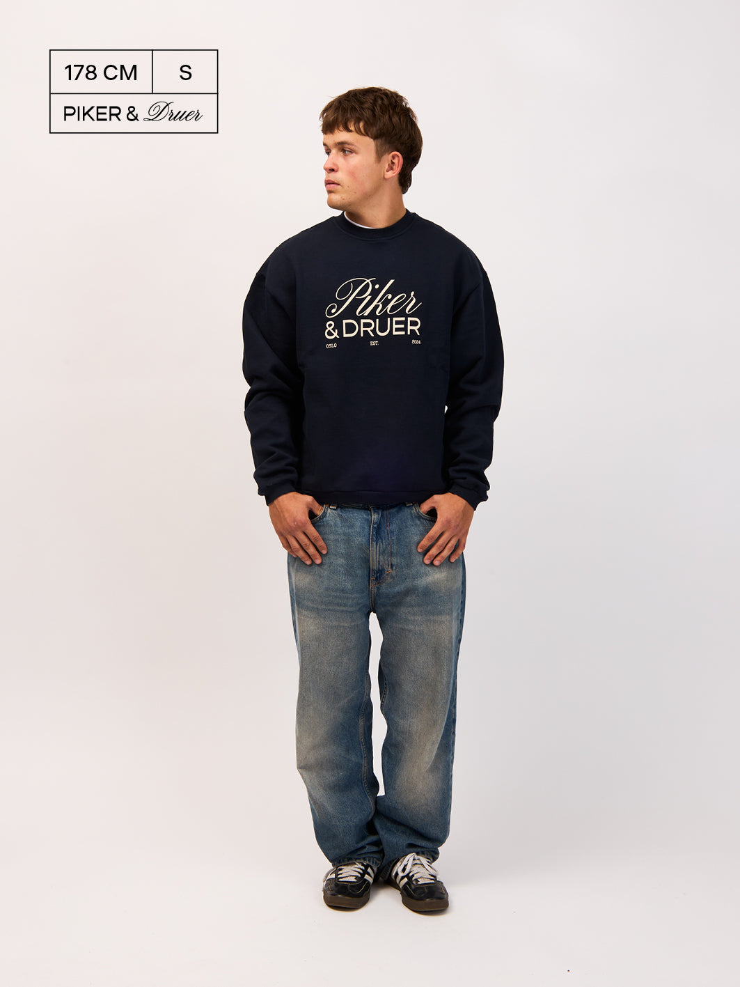 Unisex Crewneck - Dark blue with with P&D logo